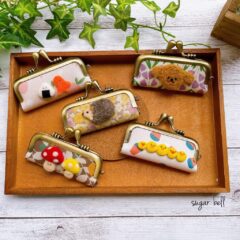 プレゼントにオススメ♪ ハンドメイドの羊毛フェルトの印鑑ケース