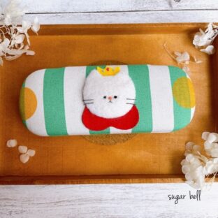 王様ネコのメガネケース