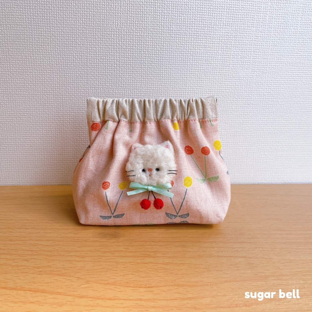 さくらんぼ ねこちゃんのバネ口ポーチ *マチ付き | sugar bell